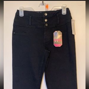 No Boundaries Black Skinny jeans